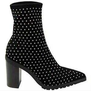 NWB Charles Charles Davud Danielle Boots